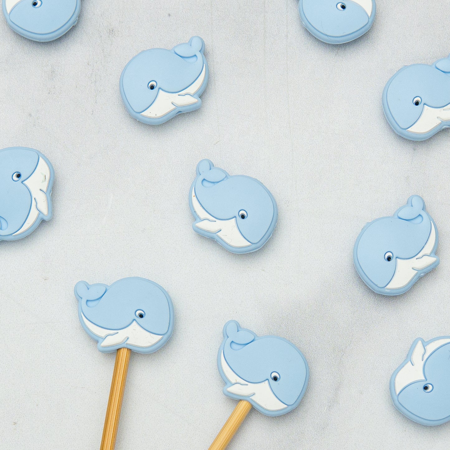 Whale Needle Stopper Set